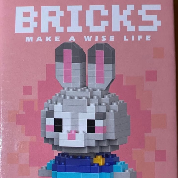 Judy Rabbit LEGO Mini BRICKS - Picture 1 of 4